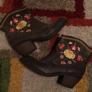 Rocket Dog Floral Cowboy Bootie
